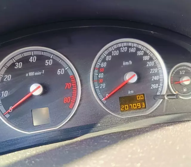 OPEL Vectra 2.2i 16V DIRECT (155 KM)