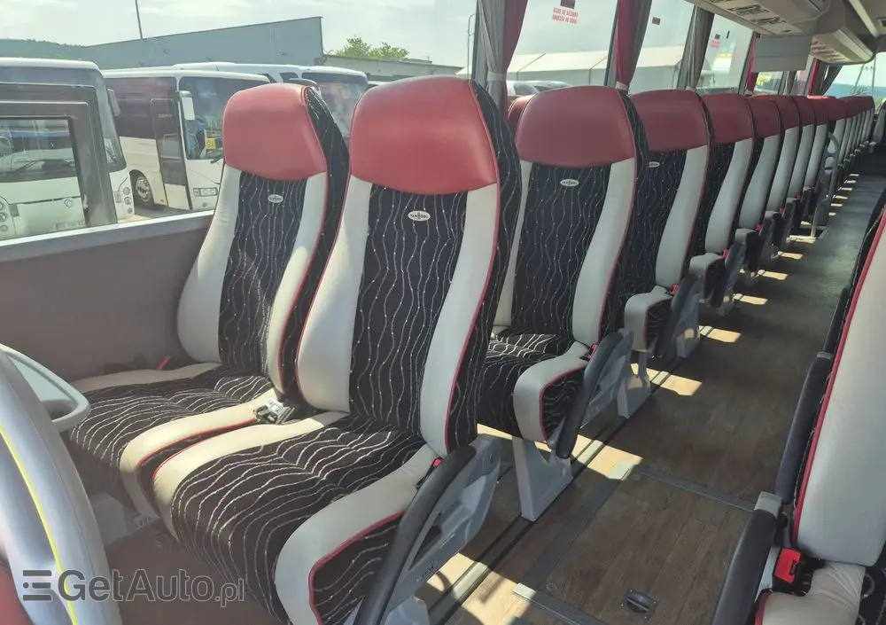 VAN HOOL EX16 / SPROWADZONY Z FRANCJI / 65 MIEJSC / EURO 6 / 146 000 KM 