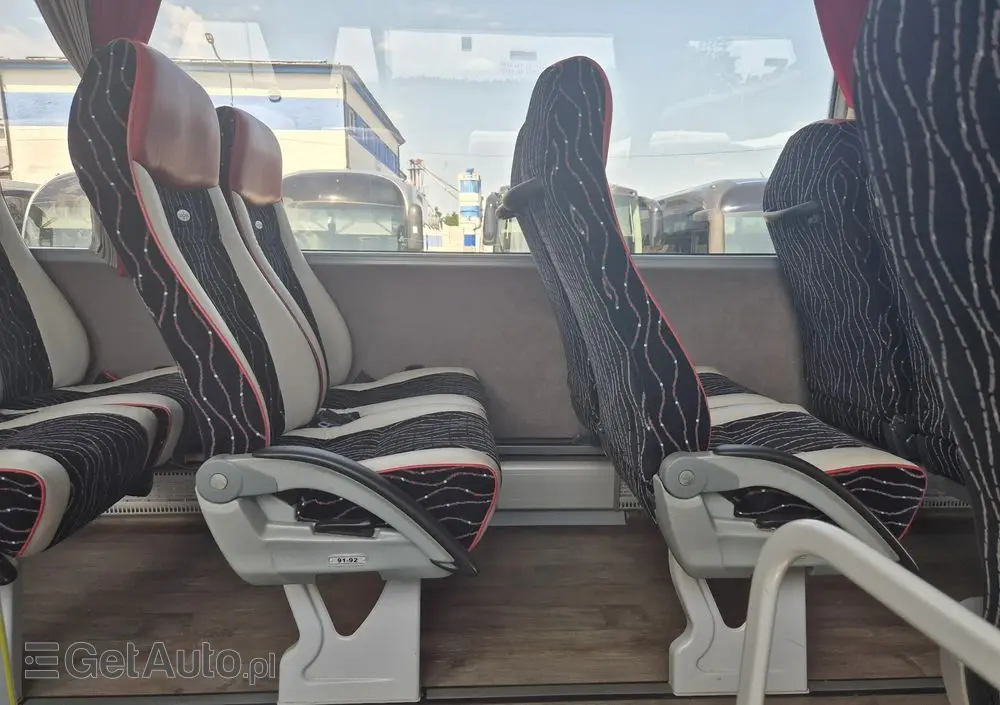 VAN HOOL EX16 / SPROWADZONY Z FRANCJI / 65 MIEJSC / EURO 6 / 146 000 KM 