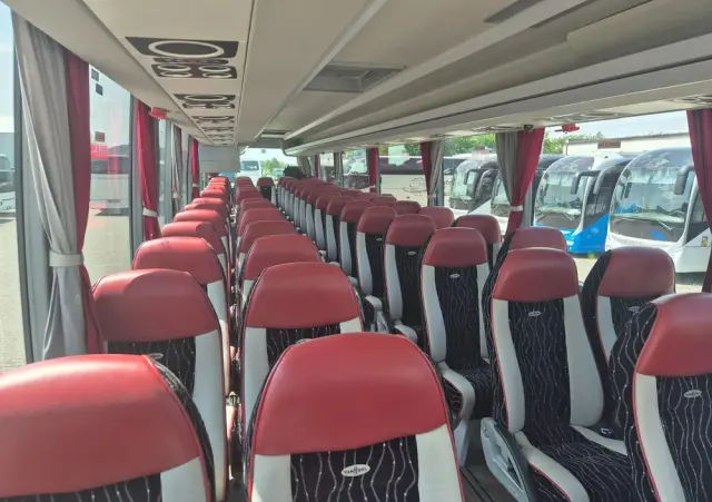 VAN HOOL EX16 / SPROWADZONY Z FRANCJI / 65 MIEJSC / EURO 6 / 146 000 KM 