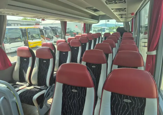 VAN HOOL EX16 / SPROWADZONY Z FRANCJI / 65 MIEJSC / EURO 6 / 146 000 KM 