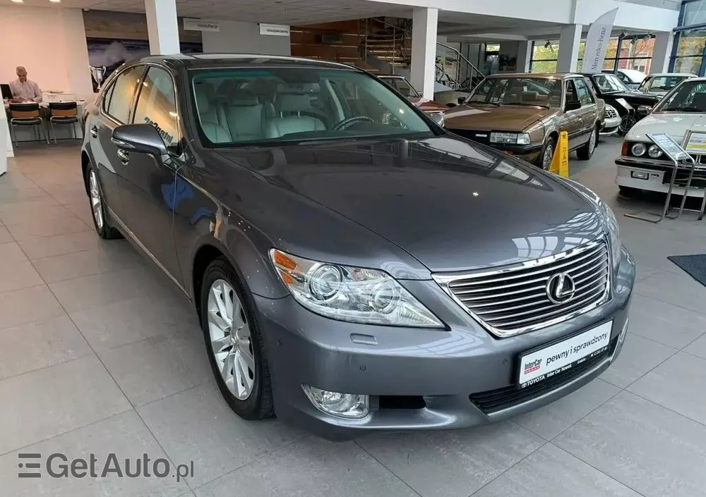 LEXUS LS 460 AWD