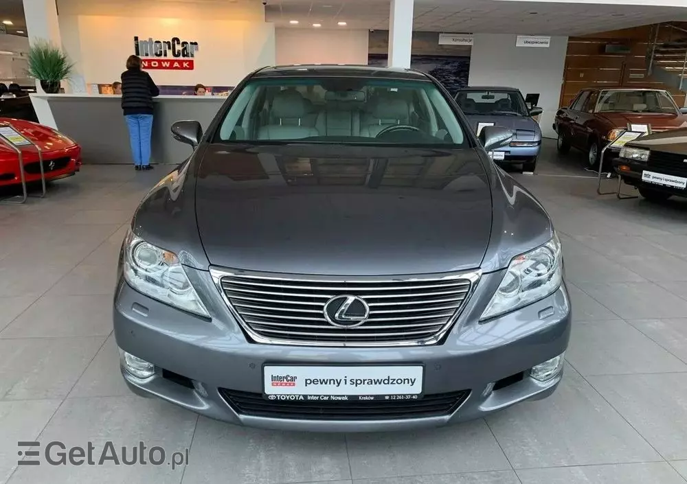 LEXUS LS 460 AWD