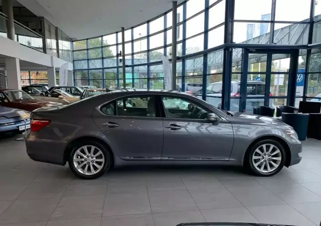 LEXUS LS 460 AWD