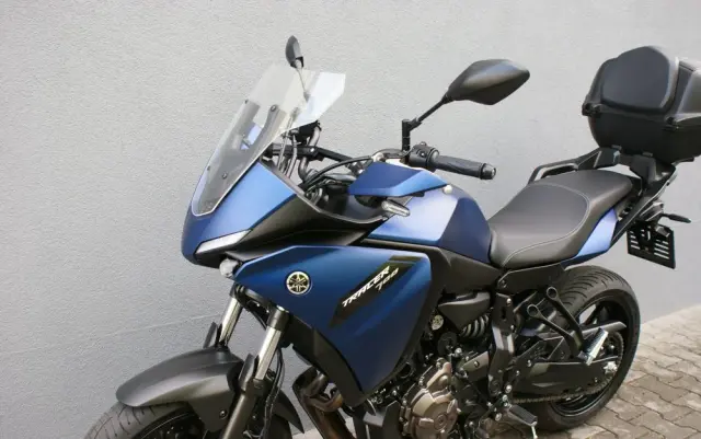 YAMAHA Tracer 