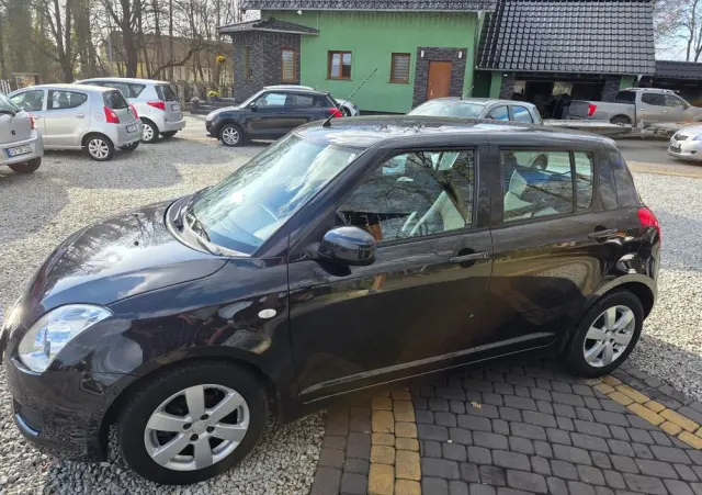 SUZUKI Swift 1.3 Club dance