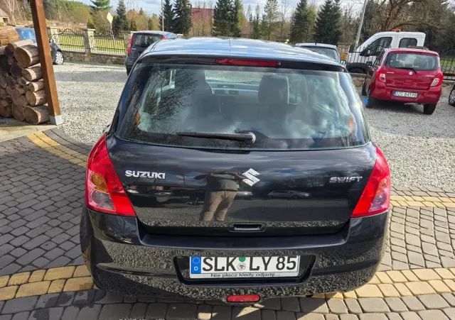 SUZUKI Swift 1.3 Club dance