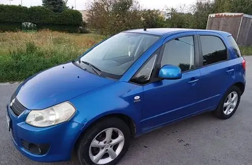 SUZUKI SX4 
