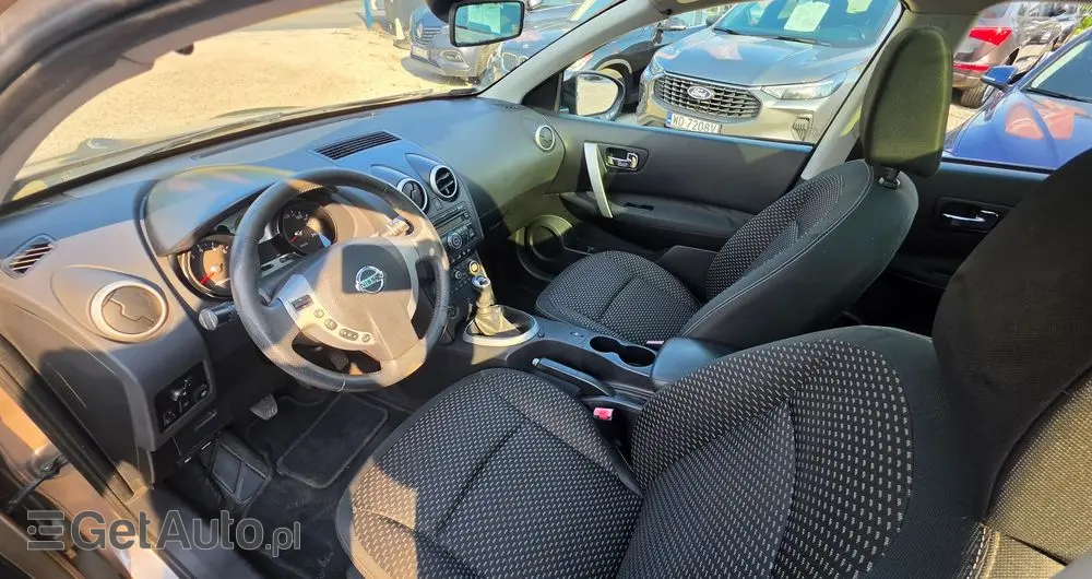 NISSAN Qashqai 2.0 Tekna Pack