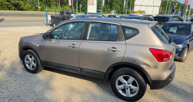NISSAN Qashqai 2.0 Tekna Pack
