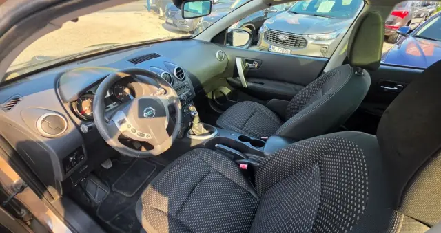 NISSAN Qashqai 2.0 Tekna Pack