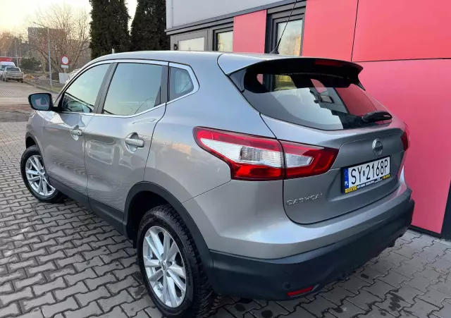 NISSAN Qashqai 1.2 DIG-T Acenta