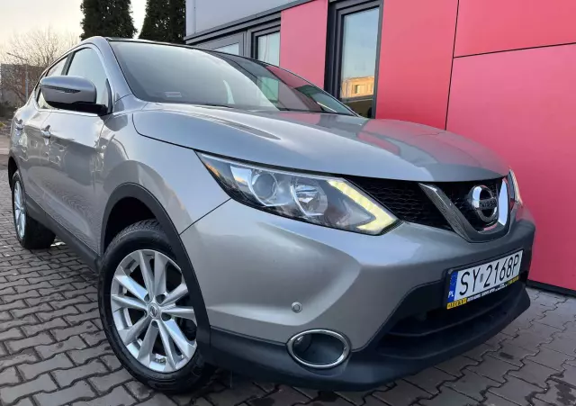 NISSAN Qashqai 1.2 DIG-T Acenta