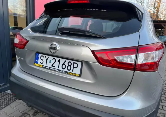 NISSAN Qashqai 1.2 DIG-T Acenta