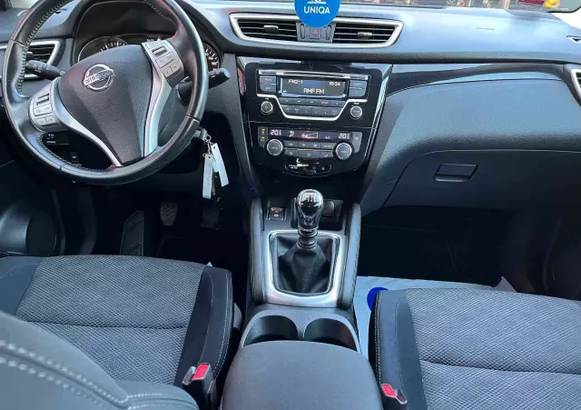 NISSAN Qashqai 1.2 DIG-T Acenta