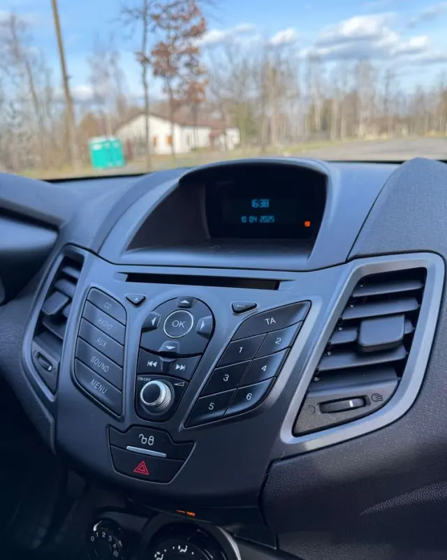 FORD Fiesta 1.0 Silver X Plus