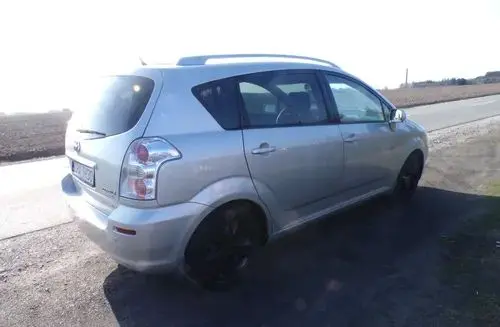 TOYOTA Corolla Verso 