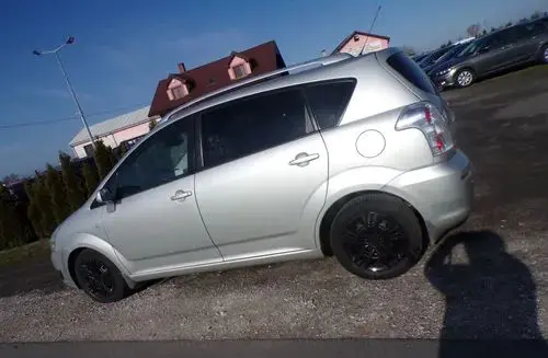 TOYOTA Corolla Verso 