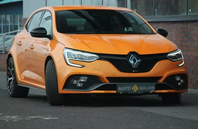 RENAULT Megane 