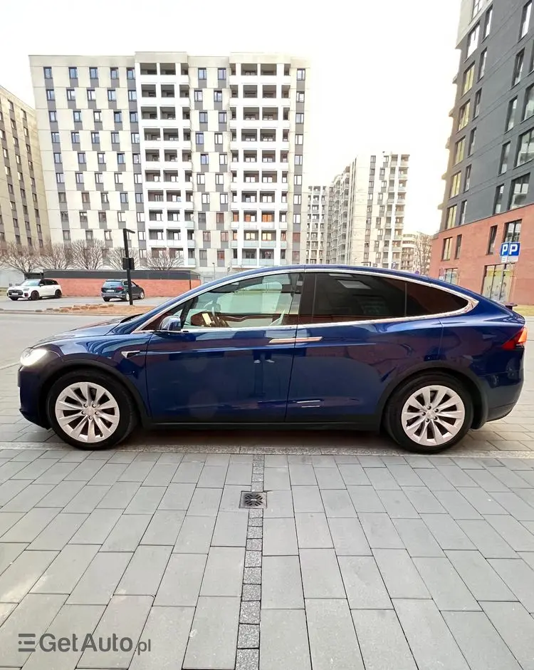 TESLA Model X P 100 D