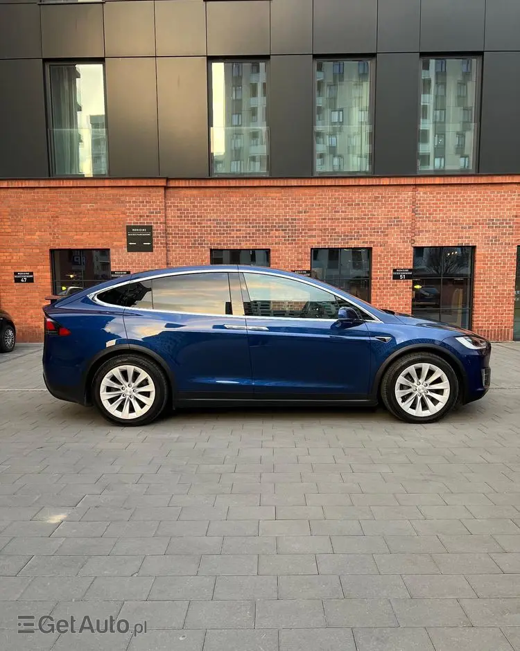 TESLA Model X P 100 D