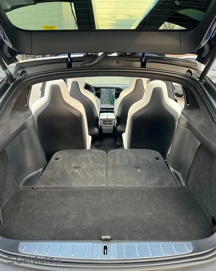 TESLA Model X P 100 D