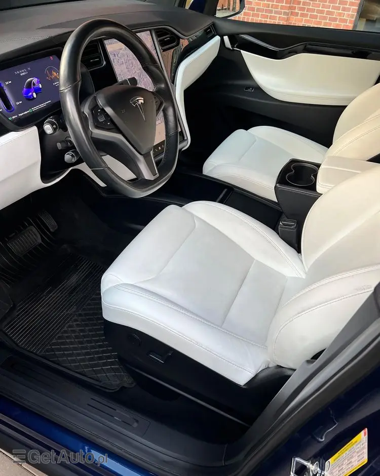 TESLA Model X P 100 D