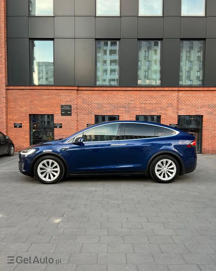 TESLA Model X P 100 D