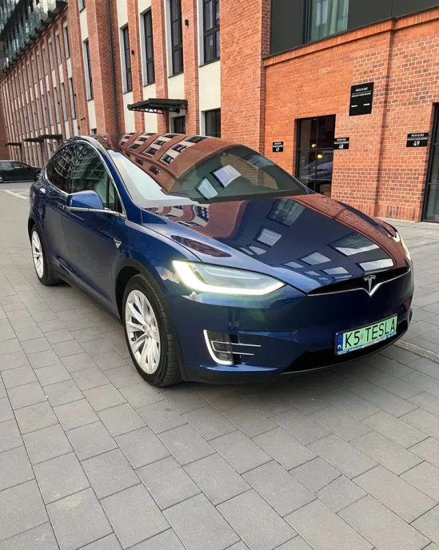 TESLA Model X P 100 D