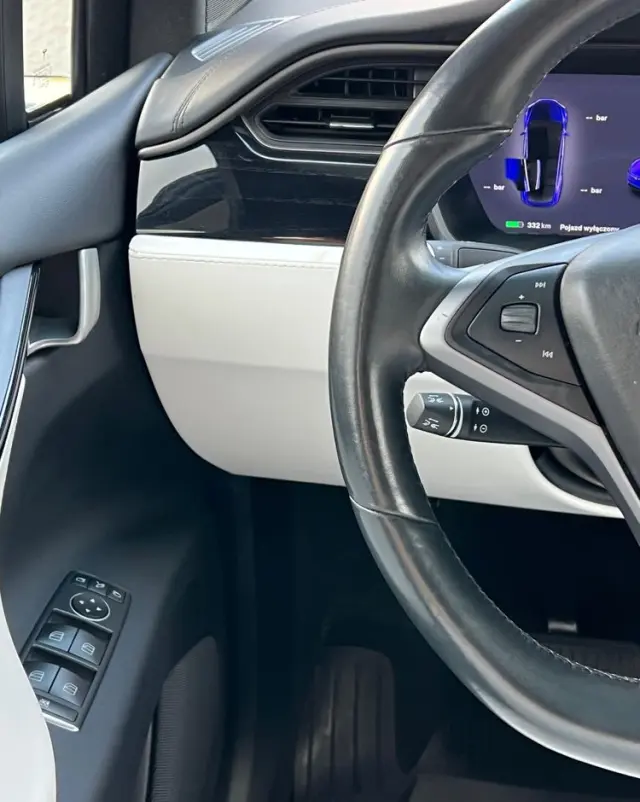 TESLA Model X P 100 D