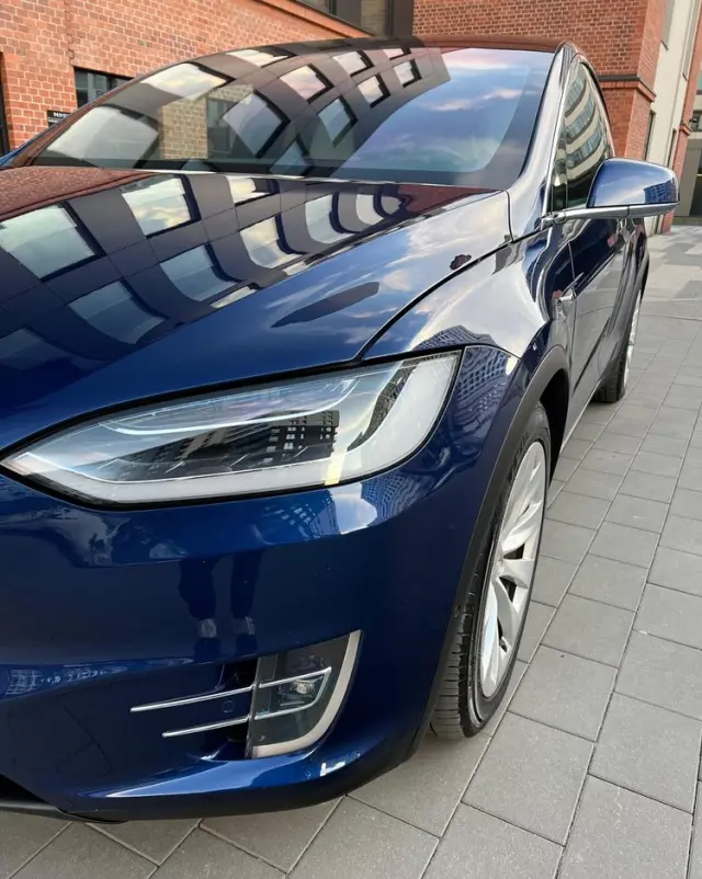 TESLA Model X P 100 D