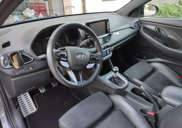 HYUNDAI I30 N 2.0 T-GDI Performance