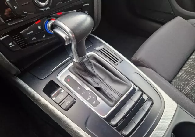 AUDI A5 2.0 TDI Sportback quattro DPF S tronic