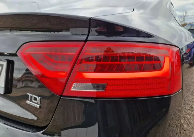 AUDI A5 2.0 TDI Sportback quattro DPF S tronic
