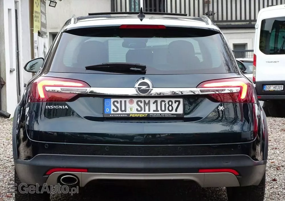 OPEL Insignia 2.0 CDTI 4x4 Country Tourer ecoFLEX