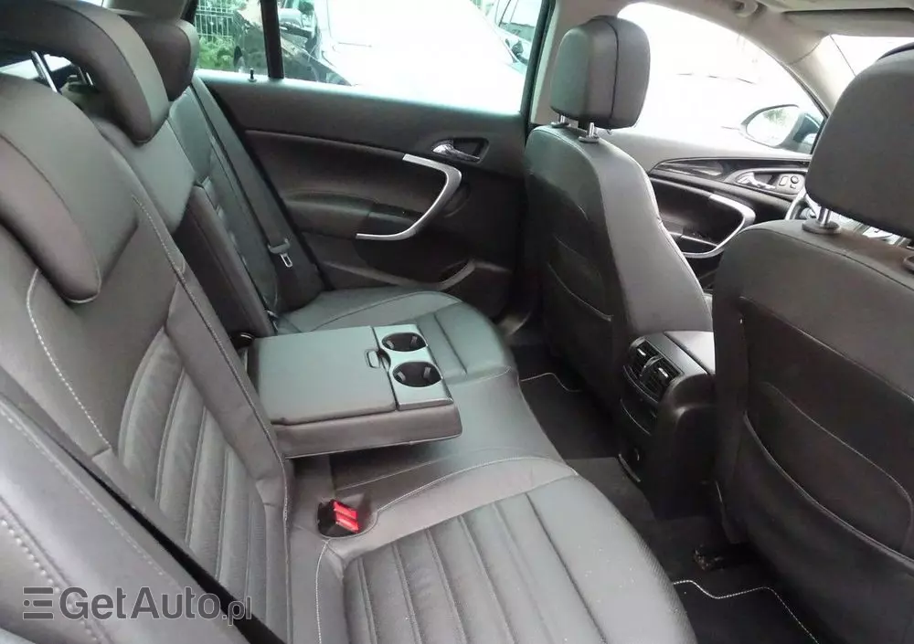 OPEL Insignia 2.0 CDTI 4x4 Country Tourer ecoFLEX