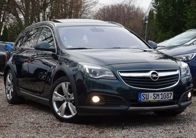 OPEL Insignia 2.0 CDTI 4x4 Country Tourer ecoFLEX