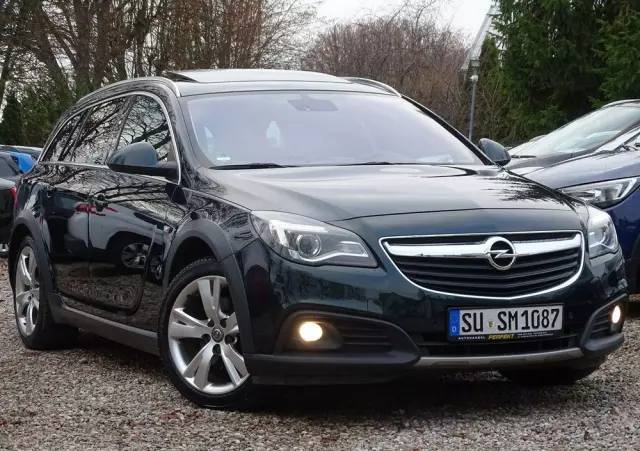 OPEL Insignia 2.0 CDTI 4x4 Country Tourer ecoFLEX