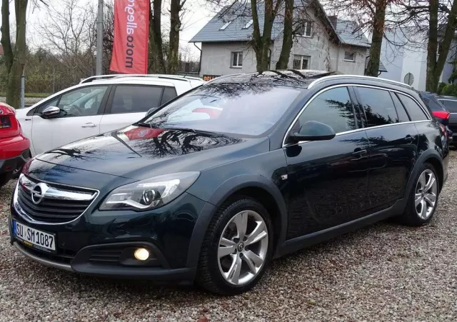 OPEL Insignia 2.0 CDTI 4x4 Country Tourer ecoFLEX