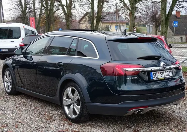 OPEL Insignia 2.0 CDTI 4x4 Country Tourer ecoFLEX
