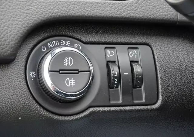 OPEL Insignia 2.0 CDTI 4x4 Country Tourer ecoFLEX