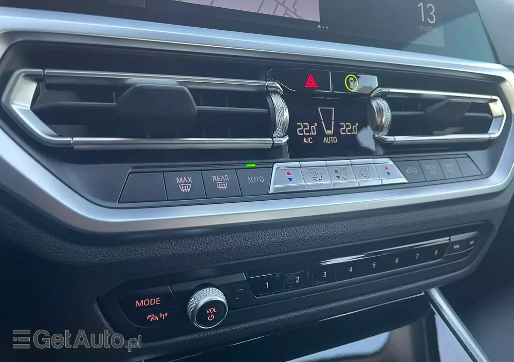 BMW Seria 3 318i Sport Line