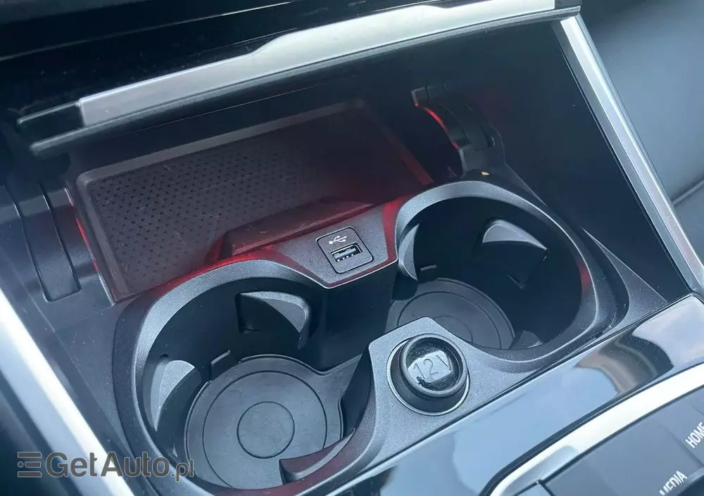 BMW Seria 3 318i Sport Line