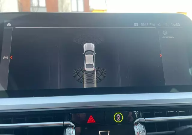 BMW Seria 3 318i Sport Line