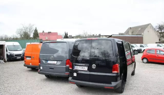 VOLKSWAGEN TRANSPORTER 