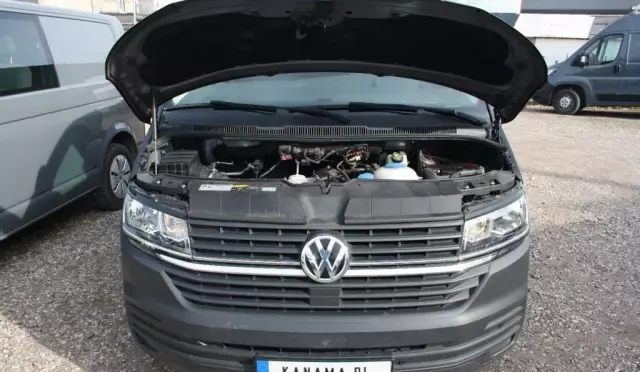VOLKSWAGEN TRANSPORTER 