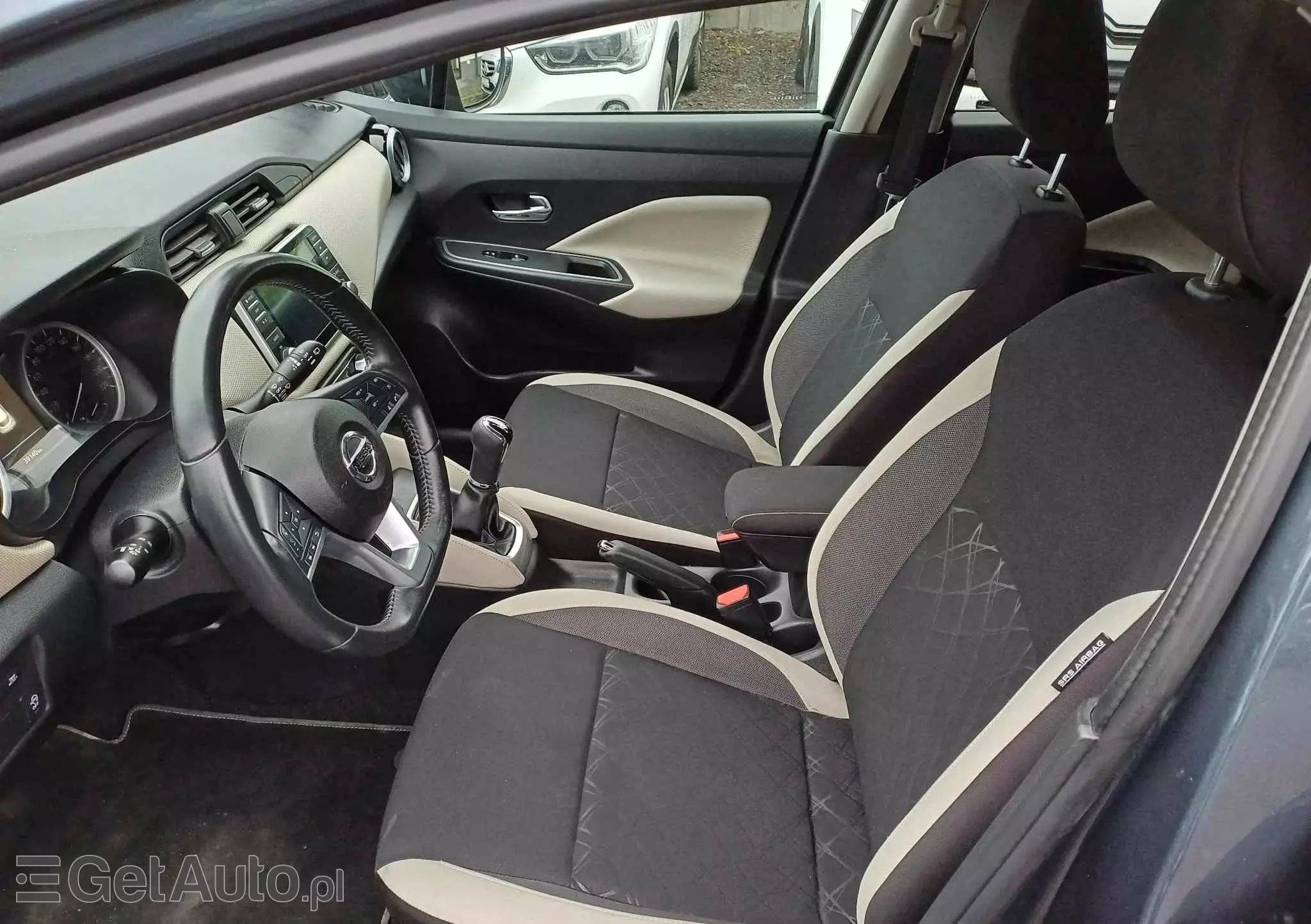 NISSAN Micra N-Connecta