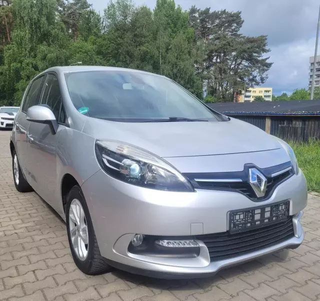 RENAULT Scenic 1.5 dCi Energy Limited EDC EU6