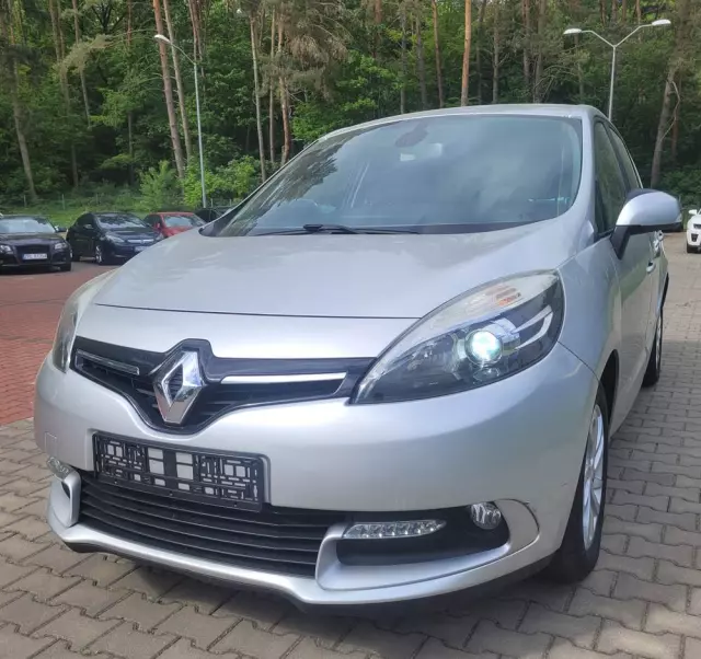 RENAULT Scenic 1.5 dCi Energy Limited EDC EU6