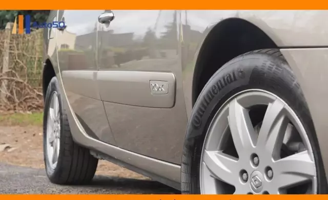 RENAULT Espace 2.0 dCi Celsium ESM